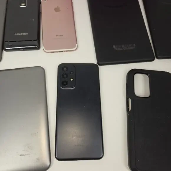 Amazon Samsung Cellphone Tablet Lot Android Phones Tablets - Picture 11 of 11